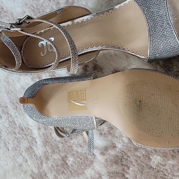 Shoes - Picture 2 of 2